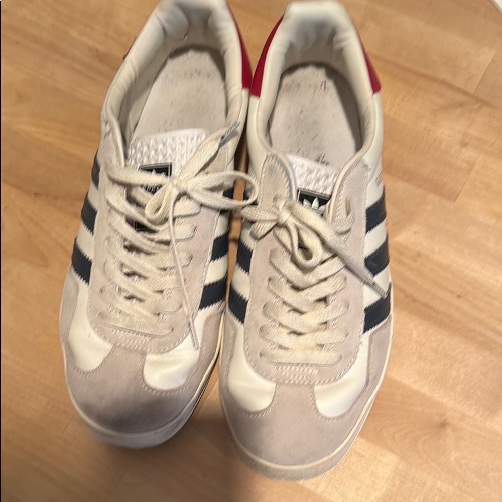 Adidas x Gucci White and Navy Athletic Shoes with Retro Design